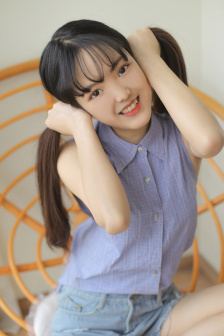 小小姑娘电影免费观看